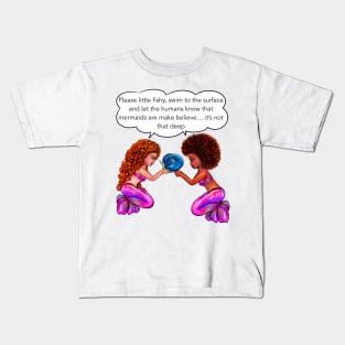 Best mermaid gifts 2022. anime black and white mermaids with blue tang fish and bubbles. Pretty black  and white girls with Afro hair, green eyes, Cherry pink lips and dark brown skin. Hair love ! Kids T-Shirt